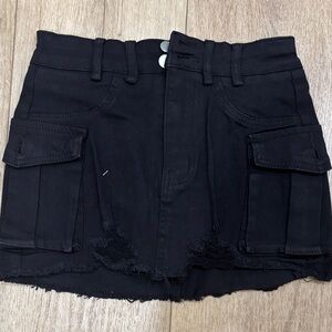 Black Women's Cargo Skirt